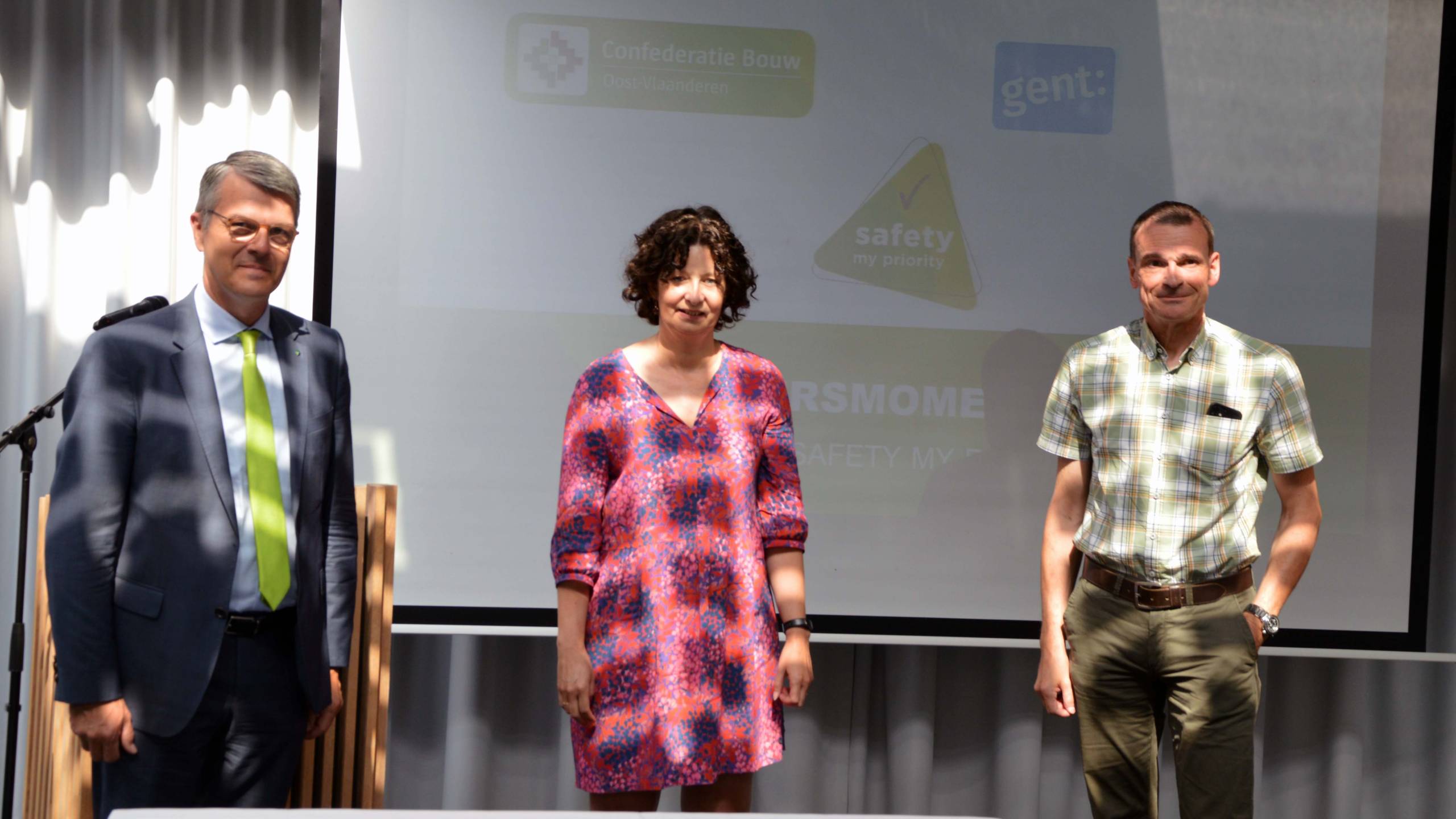 Stad Gent en Confederatie Bouw Oost-Vlaanderen ondertekenen het Safety My Priority-charter