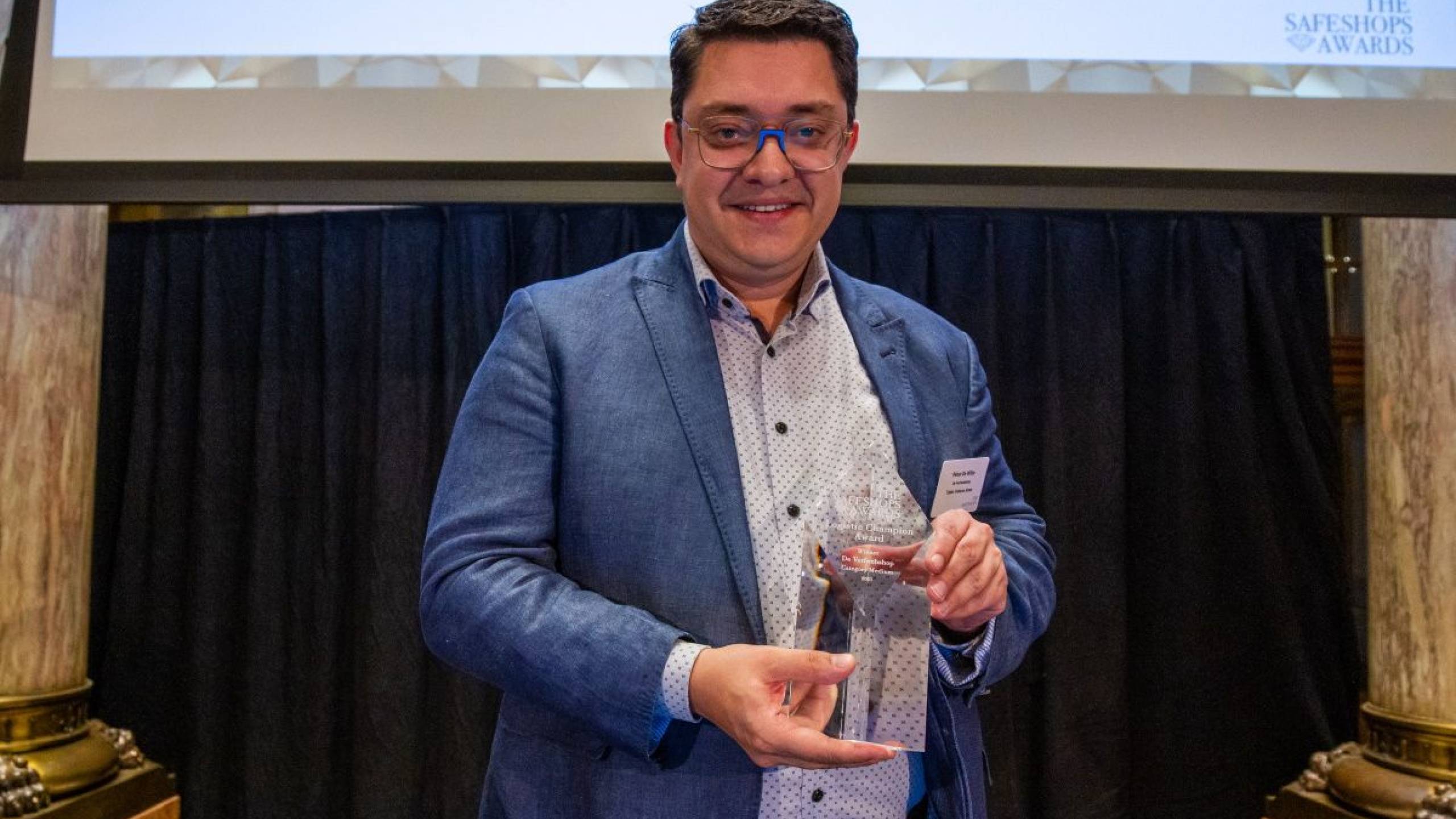 Logistic Champion Award voor deverfwebshop.be van Schilderwerken De Witte