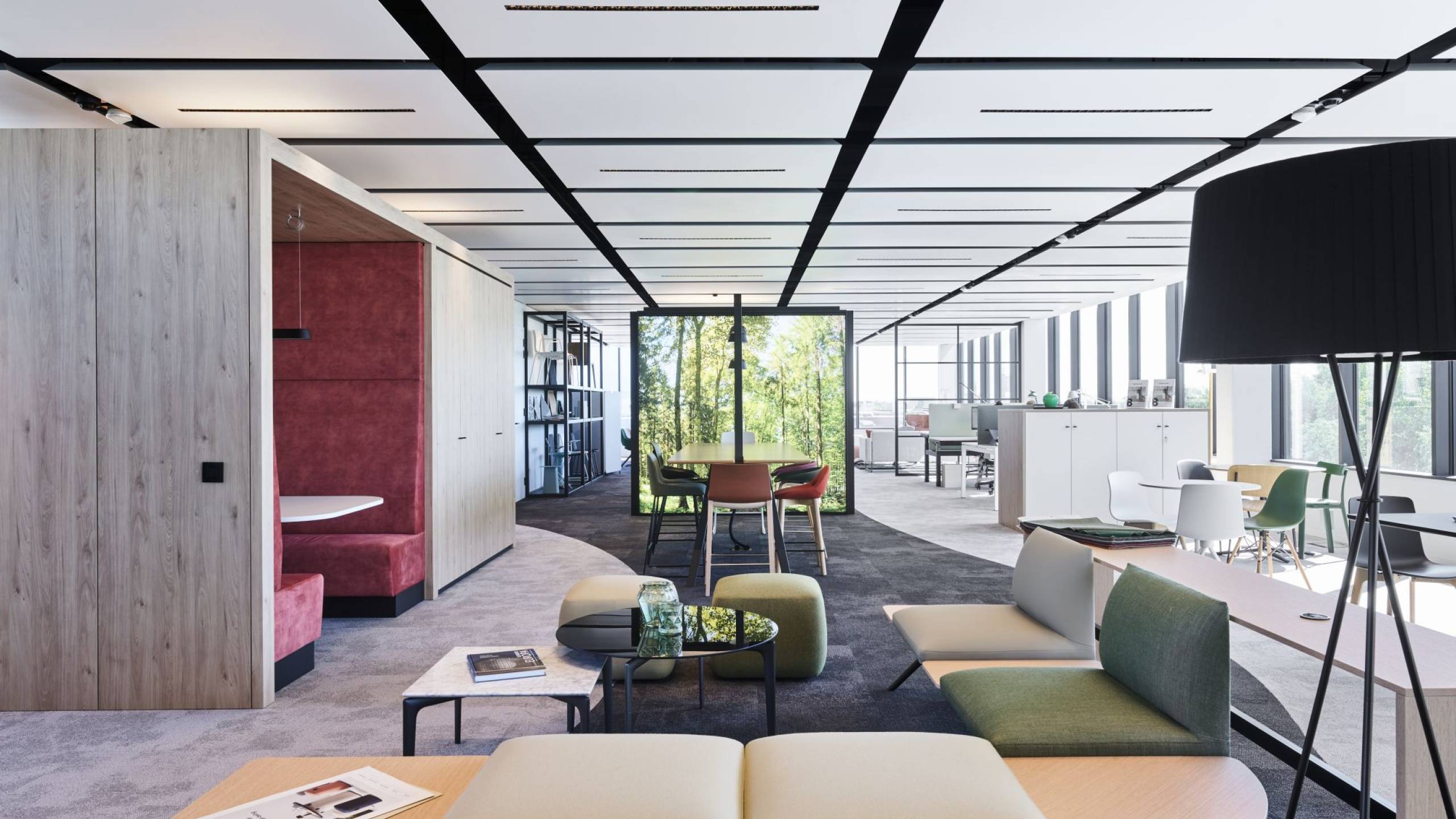 Beddeleem breidde zijn HQ uit met een unieke showroom