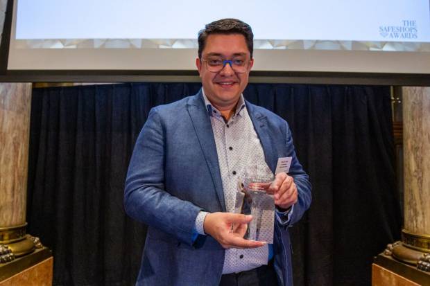 Logistic Champion Award voor deverfwebshop.be van Schilderwerken De Witte