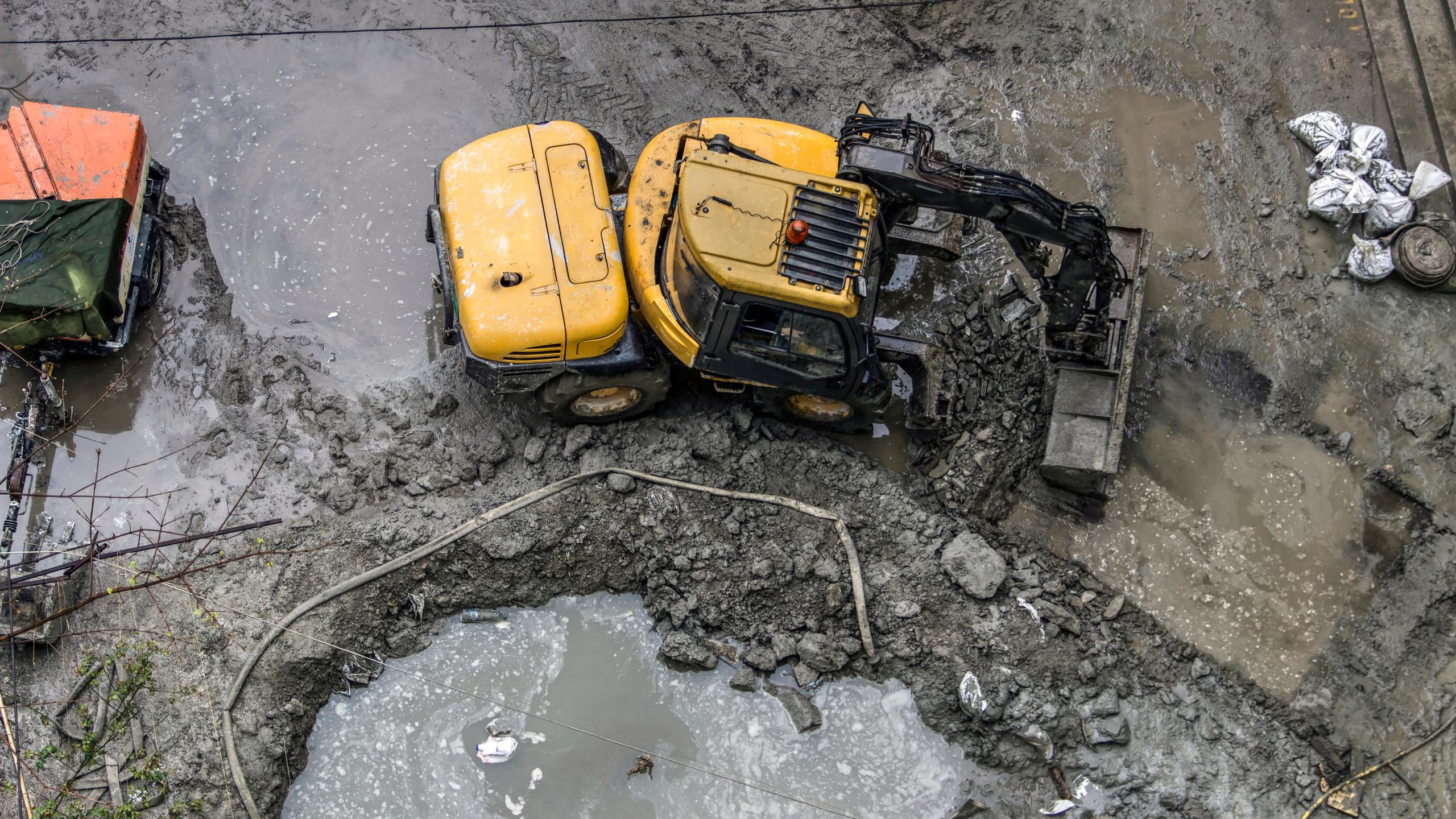 Embuild vraagt uitstel betaling btw en sociale bijdragen door aanhoudende regen